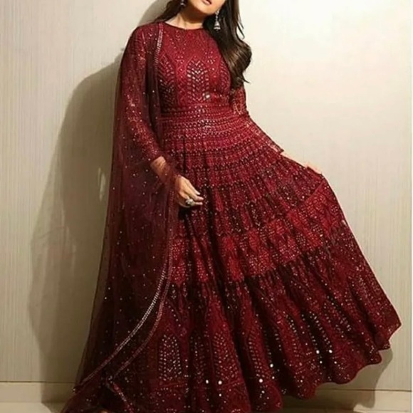 Designer Exclusive Georgette Gown PartyWear Dupatta - Picture 3 of 3